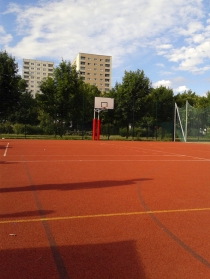 Streifzuege Johannstadt GrenzenKontraste Basketball Hoop